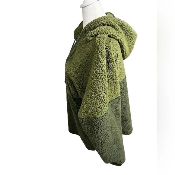 Victoria’s Secret pink large nwt  green Sherpa jacket Half
Zip Pullover hoodie - Picture 8 of 12